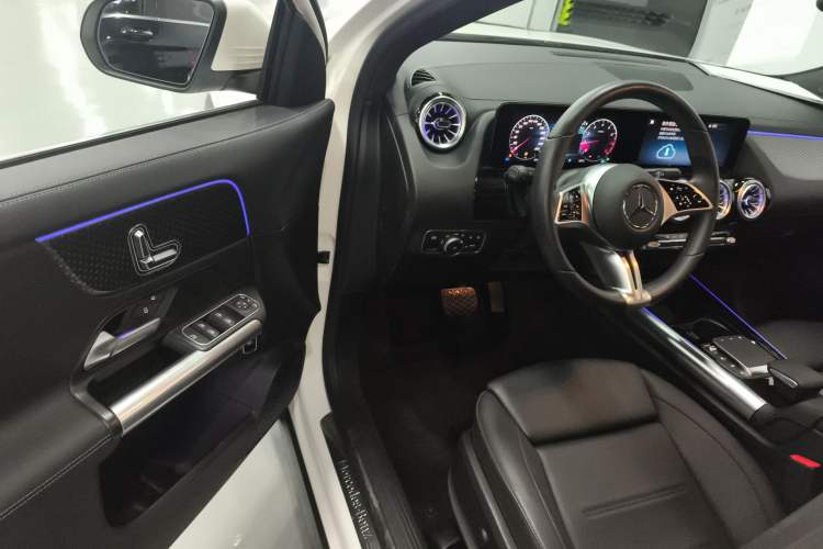 Used Mercedes-Benz GLA 2024 GLA 220
