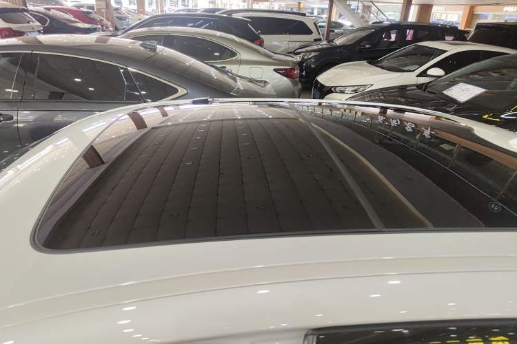 Used BMW 5 Series 2019 Restyled 530Li Luxury Edition M Sport Package Roof