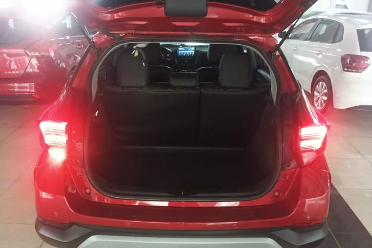 Used Toyota YARiS L Zhi Xuan 2020 X-Trail X 1.5L CVT Leading Edition
