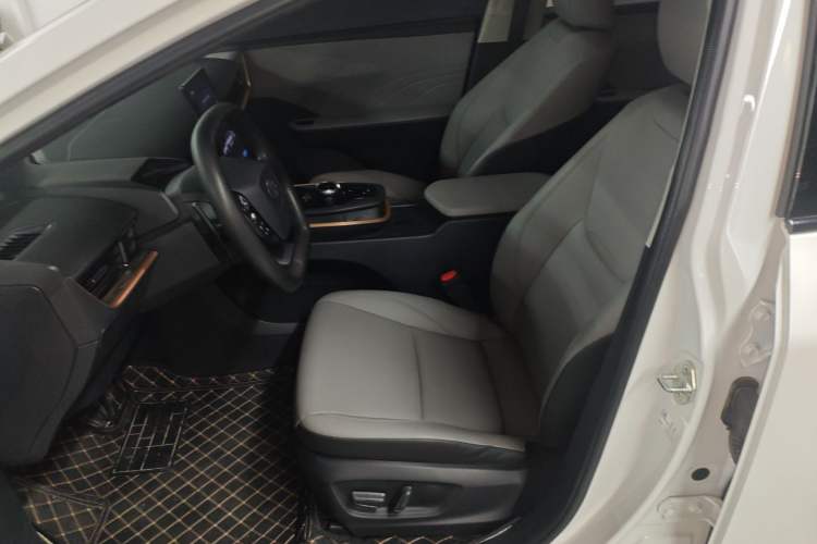 Used Toyota bZ3 2023 517 km Elite PRO