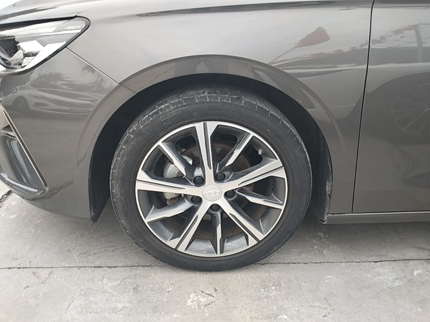Geely Auto Emgrand 2023 4th Generation Champion Edition 1.5L CVT Prestige Model — снимка 10