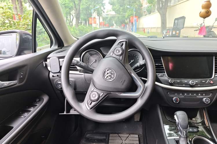 Used Buick Verano 2015 Sedan 20T Dual-Clutch Leading Model
