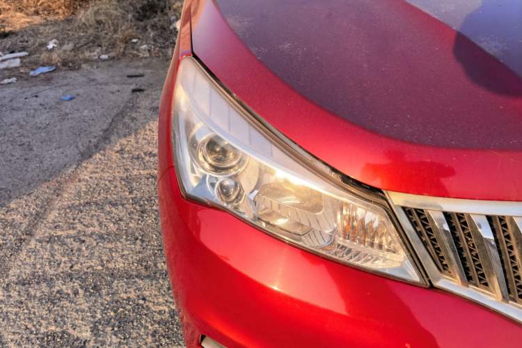 Used Karry K50 2015 1.5L Automatic Luxury Model Right Front Headlight