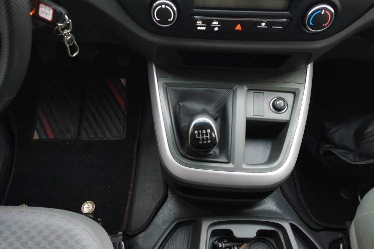 Used Jinbei Hiace King 2021 2.0L City Transport King Series Comfortable High-Roof 6-Seater 1TZS