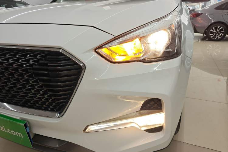 Used Haval M6 2017 1.5T Automatic Two-Wheel Drive Urban Model