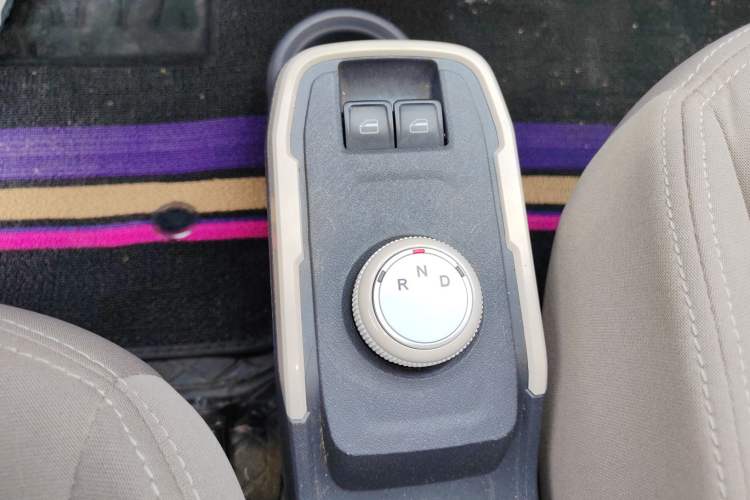 Used Chery QQ Ice Cream 2024 Edition Youth Version 205km Sundae