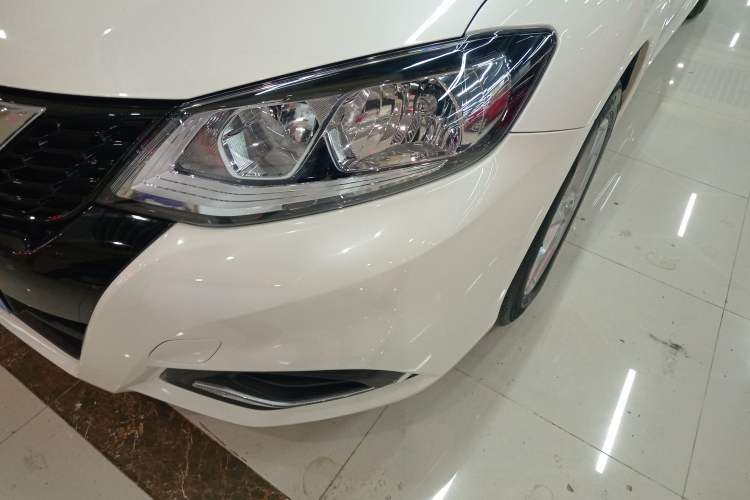 Used Nissan Tiida 2024 1.6L CVT Cool Dynamic Edition Left Front Headlight