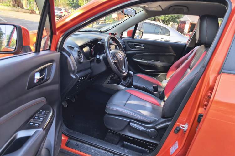 Used Changan CS15 2016 1.5L Manual Luxury Edition
