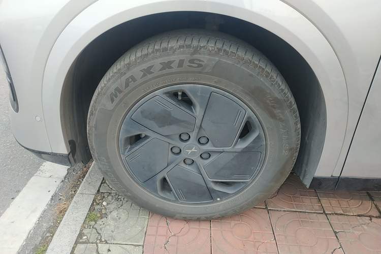 Used XPeng G6 2025 625 Long-Range Max Flagship Edition Exterior 7