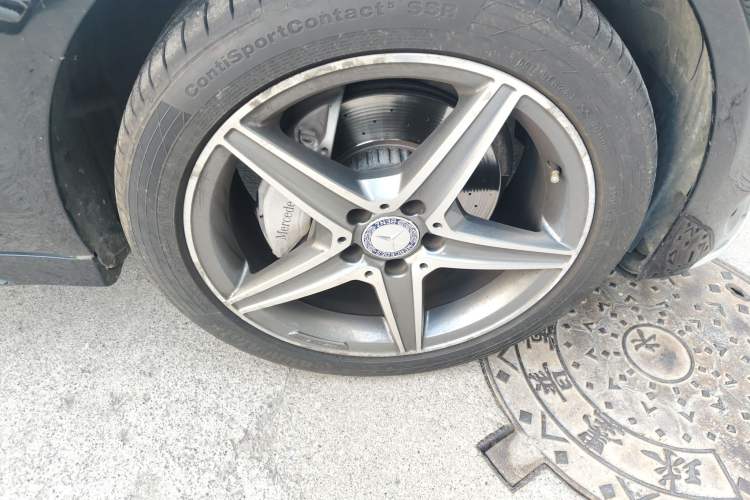 Used Mercedes-Benz C-Class 2015 C 200 station wagon
