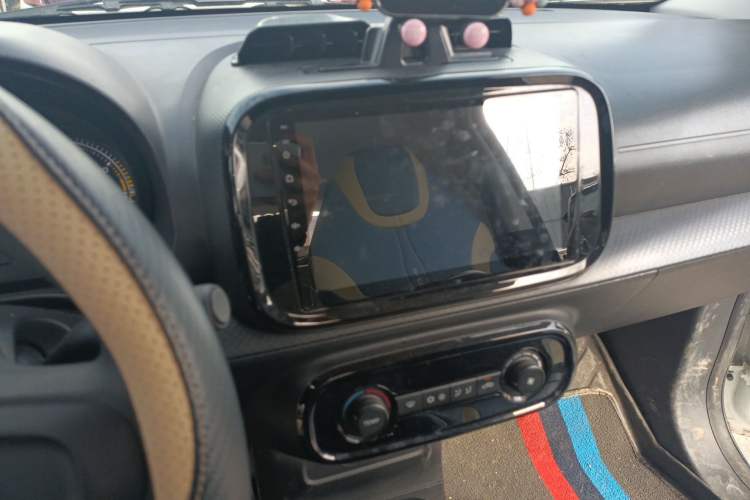 Used Roewe Clever 2022 311km QiQi BoBo Edition
