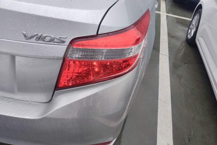 Used Toyota Vios 2014 1.3L Manual Xiang Edition Right Rear Taillight