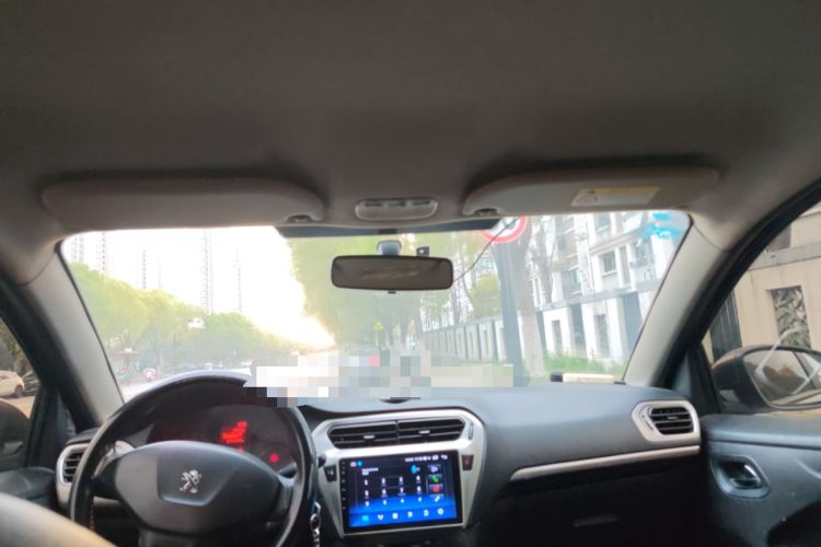 Used Peugeot 301 2014 1.6L Manual Comfort Edition Headliner