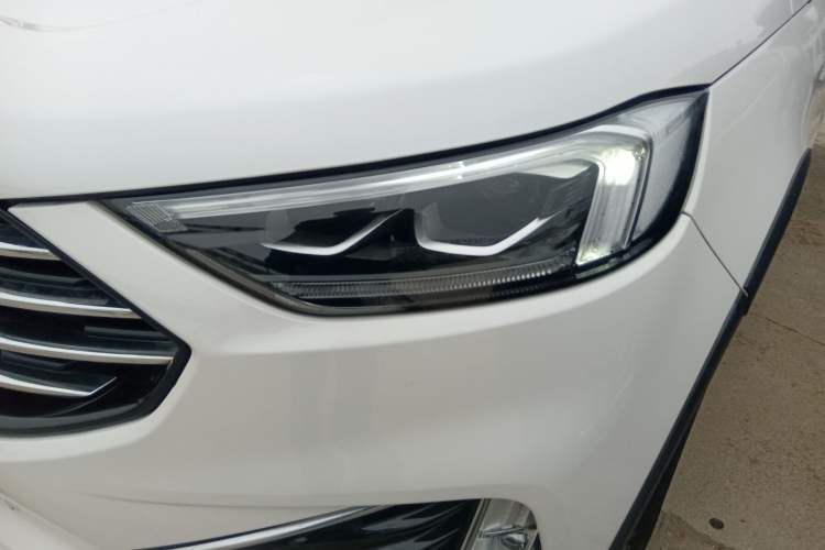 Used Ford Edge 2020 EcoBoost 245 Two-Wheel Drive Titanium 7-Seater