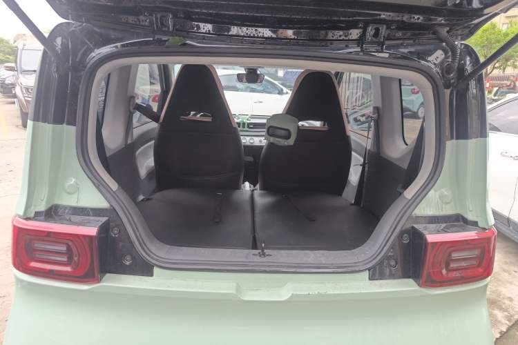 Used Wuling Hongguang MINIEV 2022 Macaron Colorful Edition Lithium-Ion Battery Trunk