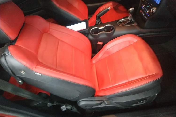 Used Ford Mustang 2021 2.3T EcoBoost
