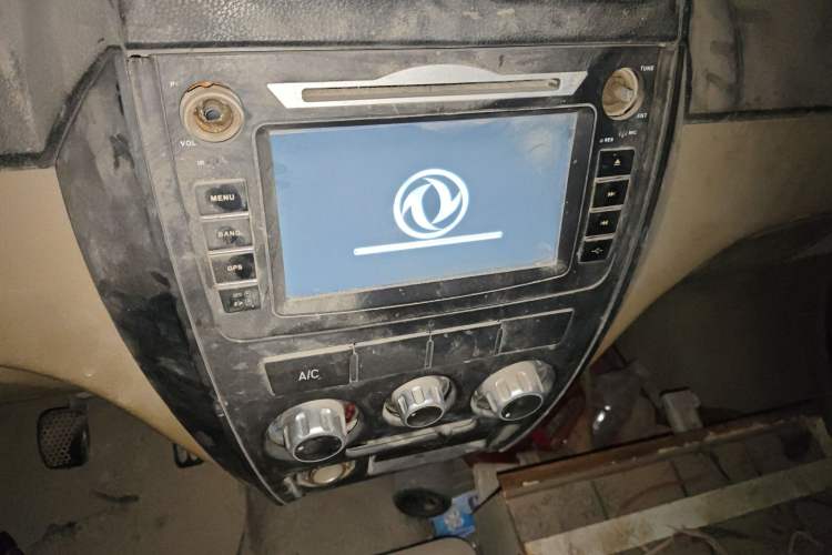 Used Dongfeng Xiaokang C37 2015 1.5L Standard II DK15-06
