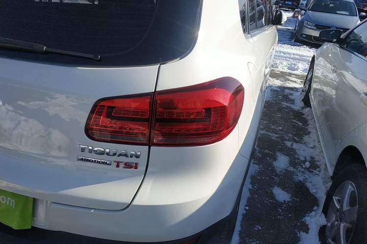 Used Volkswagen Tiguan L 2013 2.0 TSI Automatic All-Wheel Drive Luxury Edition