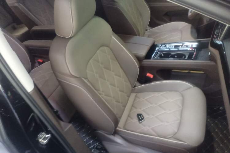 Used Volkswagen Viloran 2024 380TSI Flagship Edition Right Front Seat