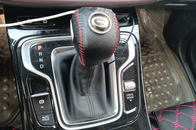 Used GAC Trumpchi M6 2023 PRO 270T DCT Luxury Edition Gear Lever