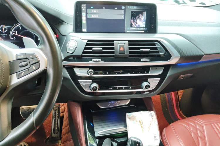 Used BMW X4 2019 xDrive25i M Sport Package Audio And AC Panel