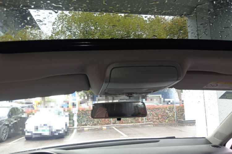 Used Volkswagen Sagitar 2017 230TSI Automatic Comfort Version Headliner