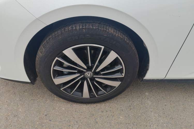 Used CHANGAN Eado PHEV 2025 Smart New Blue Whale 145KM Battleship Edition