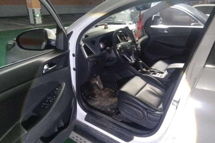 Used Hyundai Tucson 2015 1.6T Dual-Clutch Two-Wheel-Drive Smart Model
