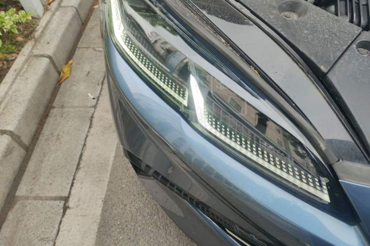 Used BYD Seal 06 New Energy 2024 DM-i 80KM Prestige Model Right Front Headlight