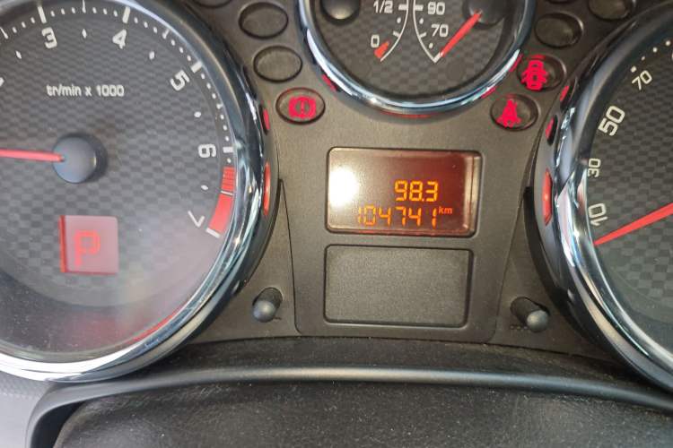 Used Peugeot 207 2013 1.6L CC Automatic Fashion Edition
