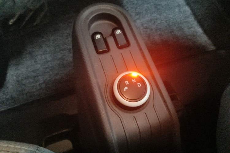 Used Wuling Hongguang MINIEV 2022 Macaron Premium Model – Lithium Iron Phosphate