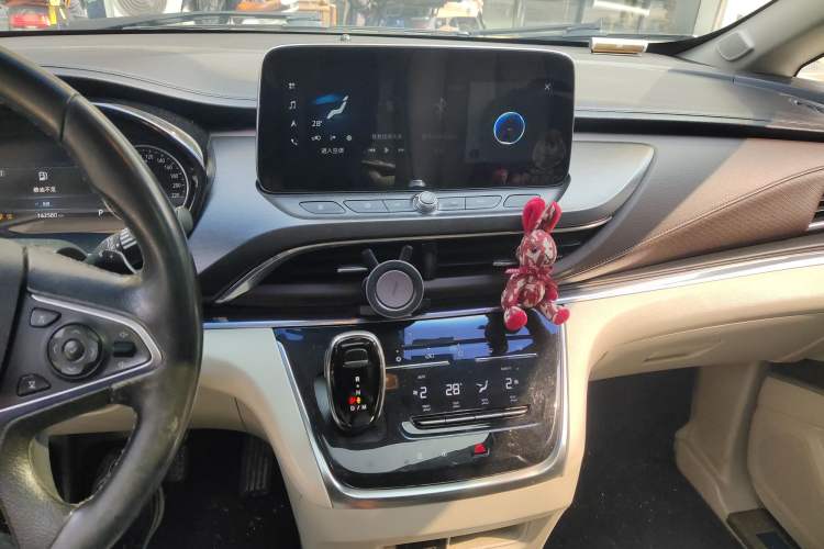 Used Buick GL8 2020 Land Business Class 652T Luxury Model