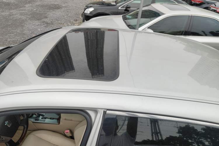 Used Toyota Crown 2012 2.5L Royal Leather Edition