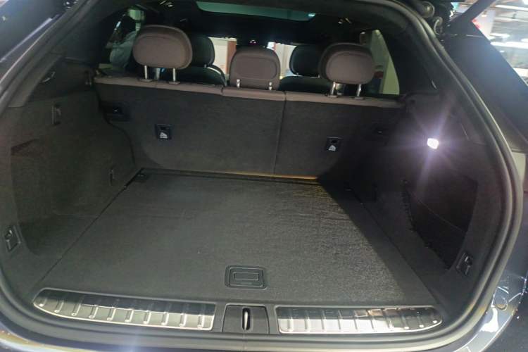 Used Nio ES7 2022 75 kWh Trunk