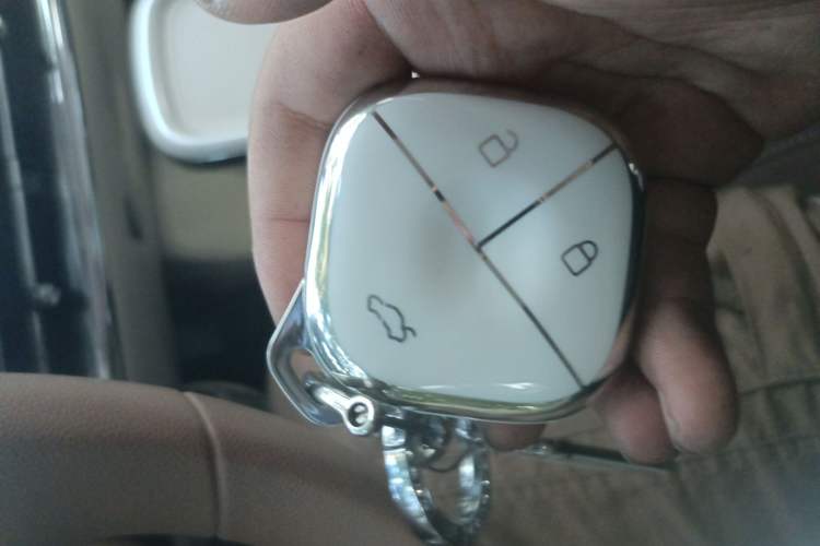 Used Wuling Bingo 2025 333 km Lingxi Connected Version
