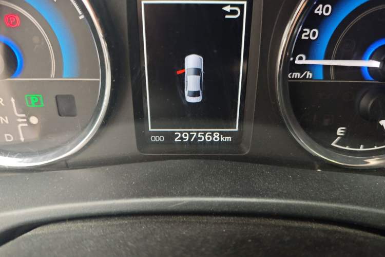 Used Toyota Corolla 2017 Revised Dual-Engine 1.8L E-CVT Leading Edition