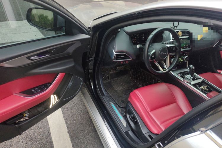 Used Jaguar XEL 2020 2.0T 200 PS R-DYNAMIC S Advanced Sport Edition Driver Seat