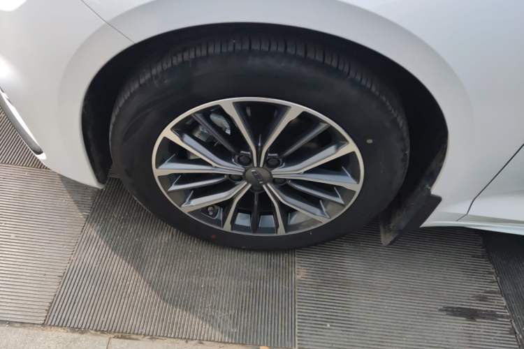 Used Geely Auto Preface 2023 1.5TD Fuyao Version