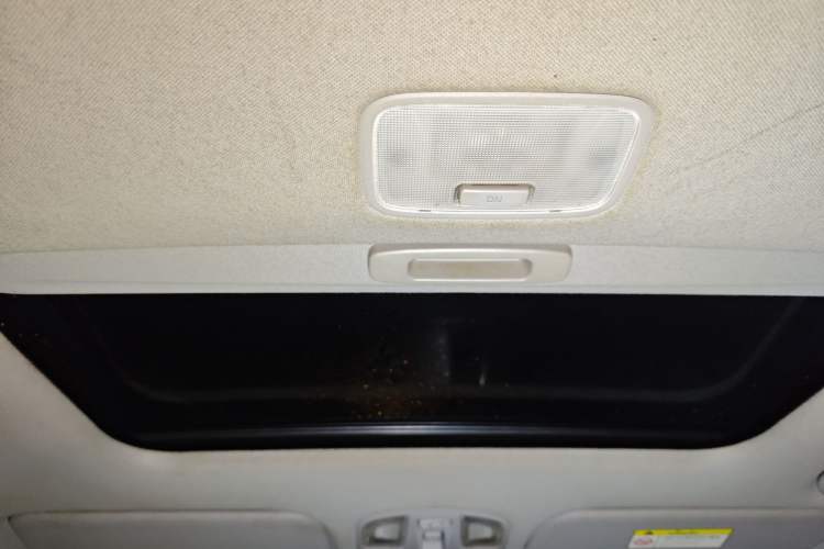 Used Hyundai Elantra (6th Generation / Lingdong) 2016 1.6L Automatic ZhiXuan – Elite Version