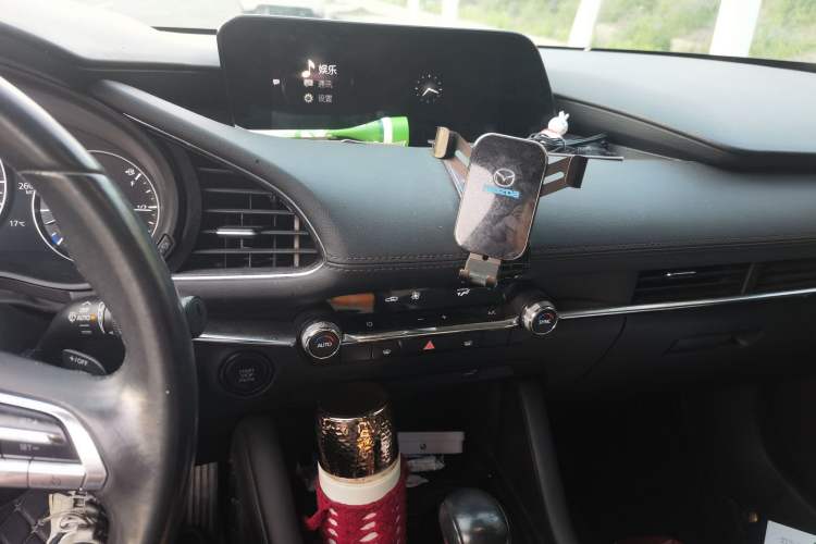 Used Mazda 3 Axela 2021 2.0L Automatic ZhiXuan Edition
