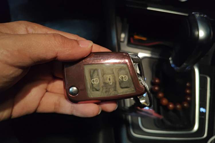 Used Volkswagen Golf 2018 230TSI Automatic Luxury Version
