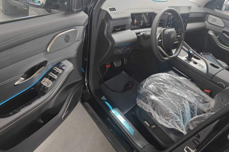 Used JETOUR Shanhai L9 2024 1.5TD 2DHT Executive Edition 5 Seats