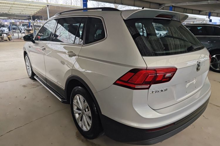 Used Volkswagen Tiguan L 2018 330TSI Automatic Two-Wheel Drive Luxury Edition