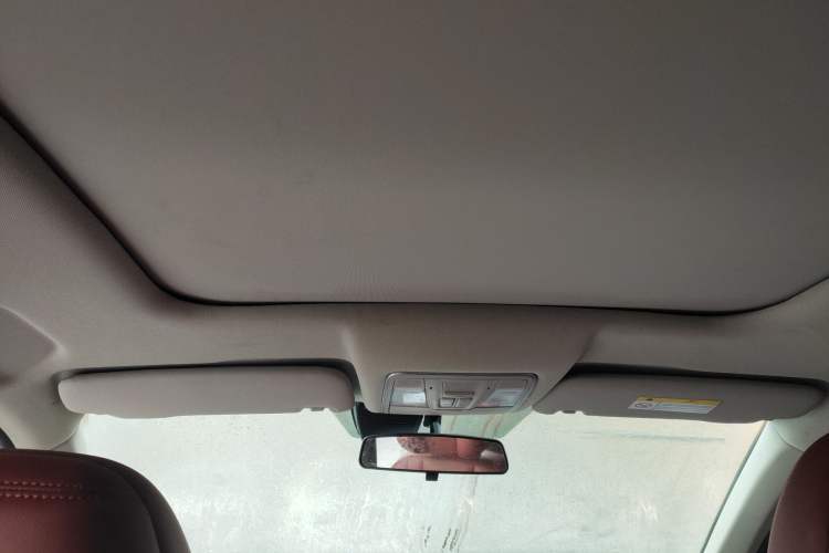 Used Dongfeng Fengon 580 2022 1.5T Automatic Luxury Edition