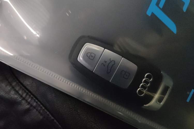 Used Audi A6L 2024 45 TFSI quattro Prestige Dynamic Edition Vehicle Key