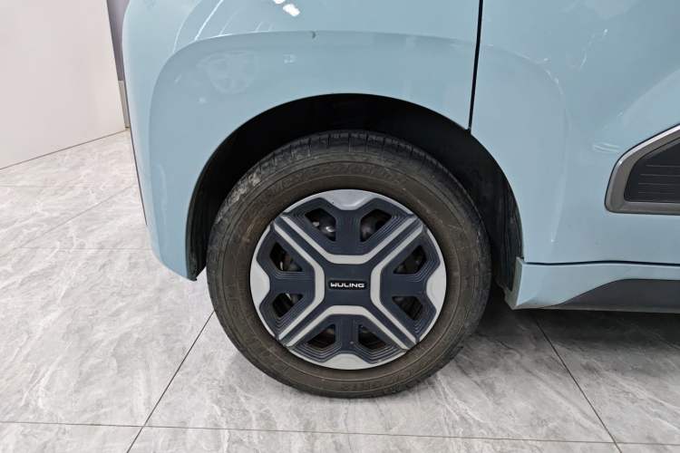 Used Baojun KiWi EV 2021 Designer Lithium Iron Phosphate Right Rear Wheel Hub