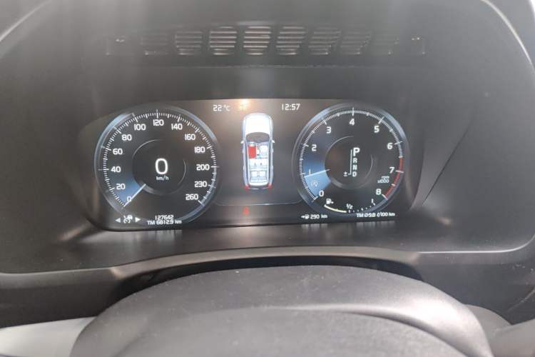 Used Volvo XC90 2018 T6 Zhiyi Edition 7-Seater
