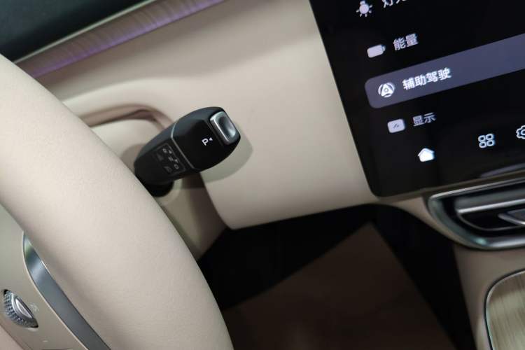 Used Deepal S09 2025 Rear-Drive Ultra
