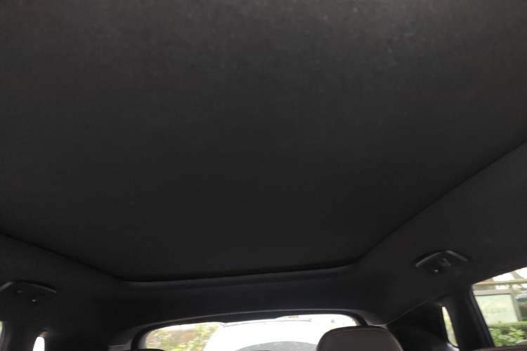 Used Lynk & Co 08 EM-P 2025 220 km All-Wheel-Drive Performance Halo