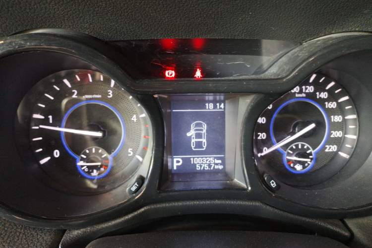 Used JMC Yuhu 7 2020 2.0T Diesel Automatic 2WD Comfort Edition Short Wheelbase China VI Emission Standard JX4D20A6L